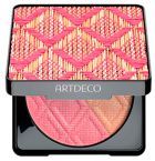 Bronzer le blush pour l'été